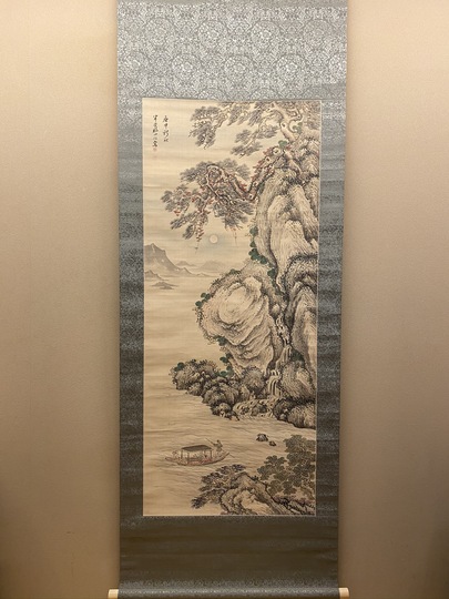 掛け軸 山田邦人 洋上紅富士 絹本 希少 軸装 茶道具 掛軸 美品 です