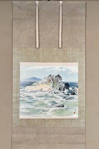 安田靫彦絹本着色掛軸一幅【武者之図】共箱肉筆画軸先紫檀模写182