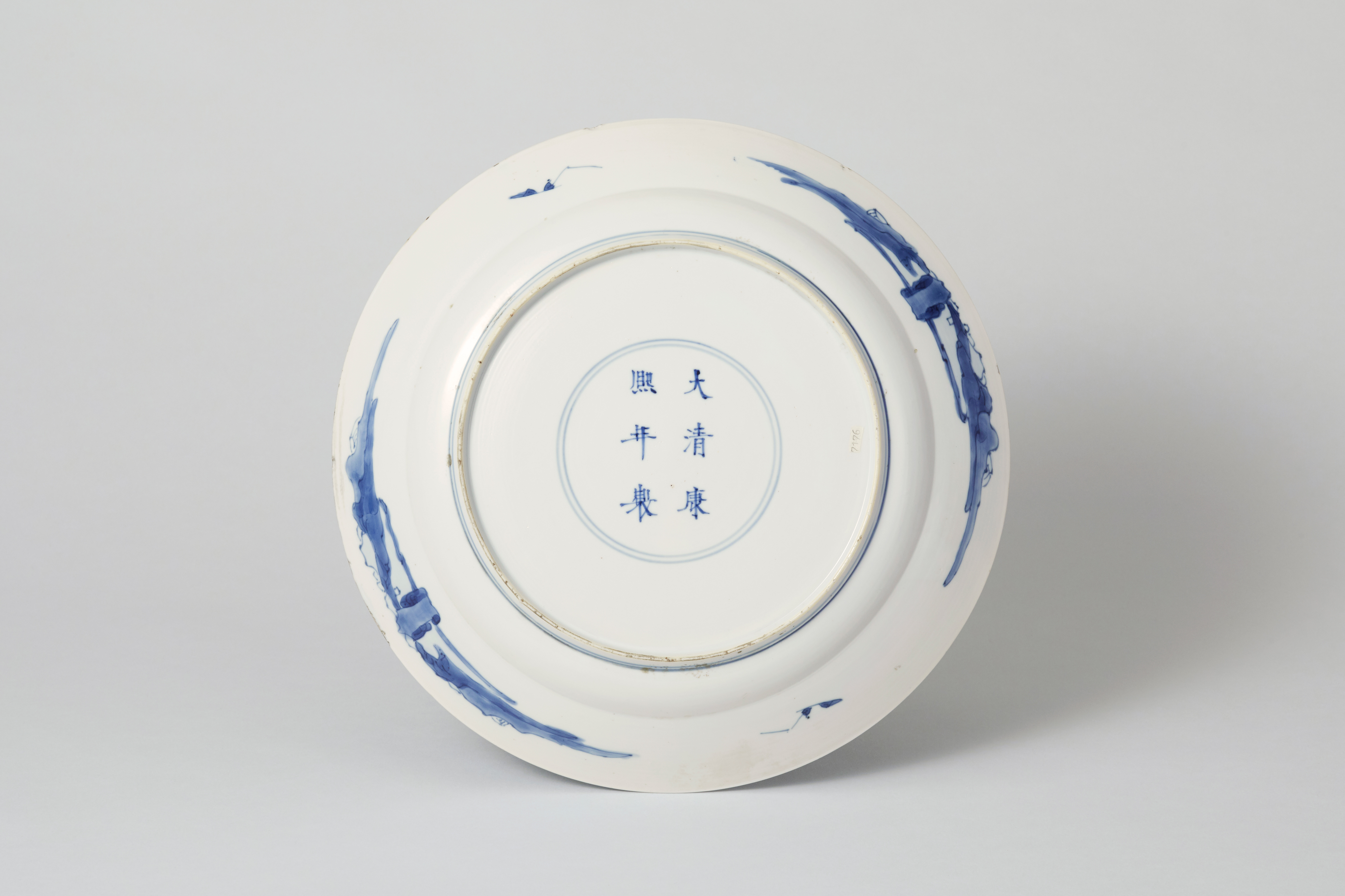 中国宋時代 青影陰刻輪花鉢 木箱付 直径約19.5㎝東Y8-0105☆2Fトヒカ