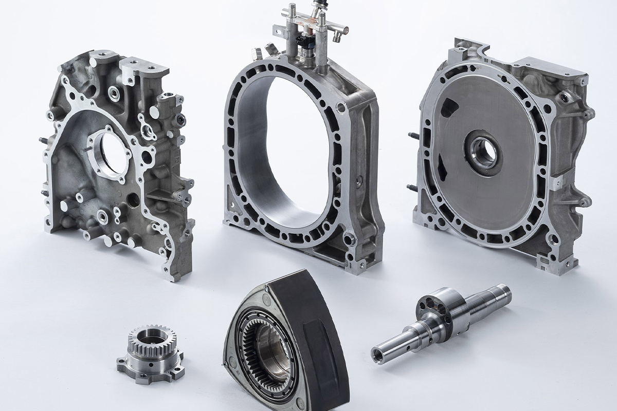 マツダ ロータリーエンジン ハウジング