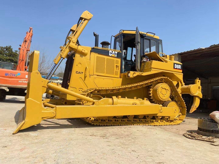 D7R Cat track bulldozer with ripper sold out