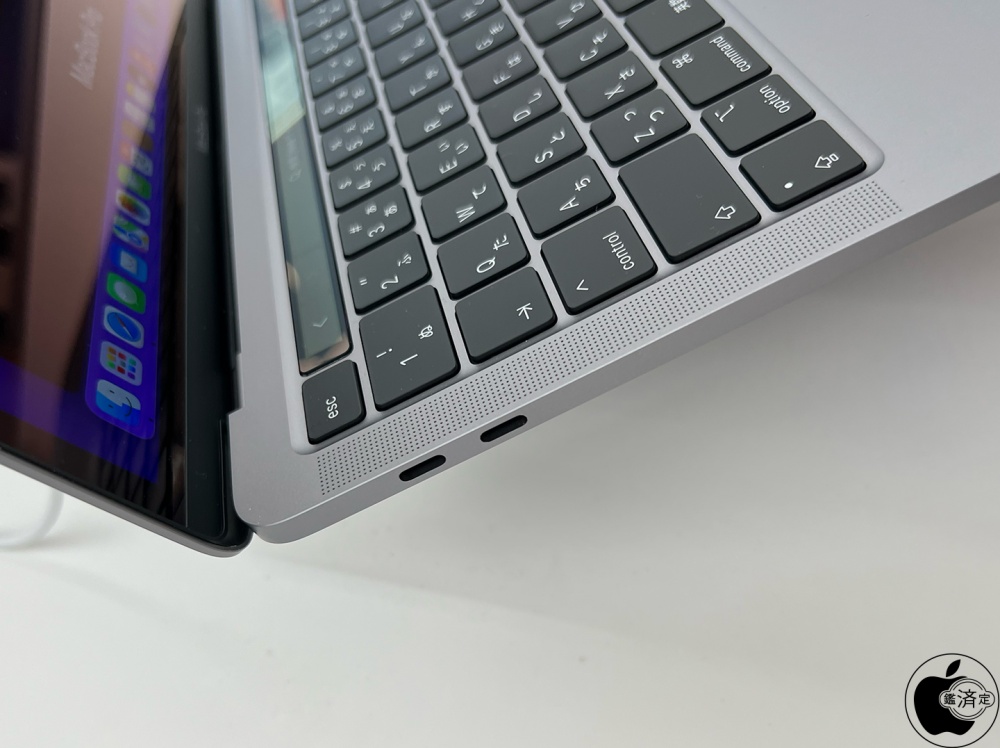 MacBook Pro M2チップ メモリ16GB/SSD256 13インチ