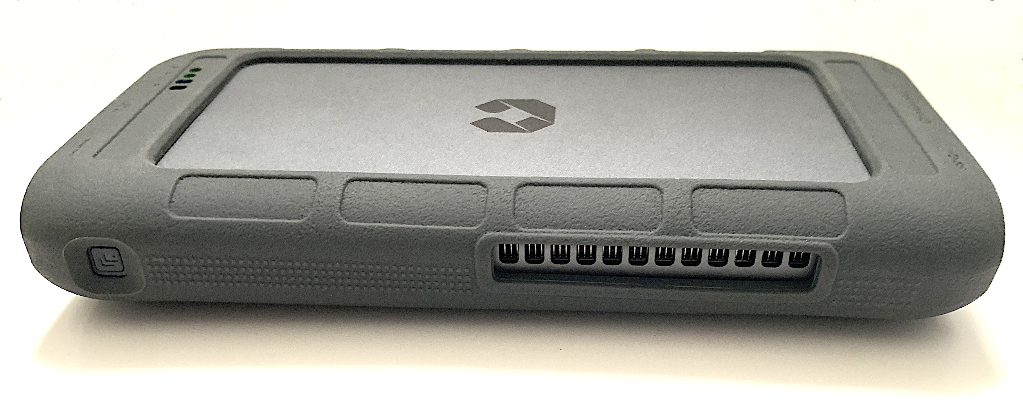 UnifyDrive UT2 review: Fantastically versatile portable NAS for