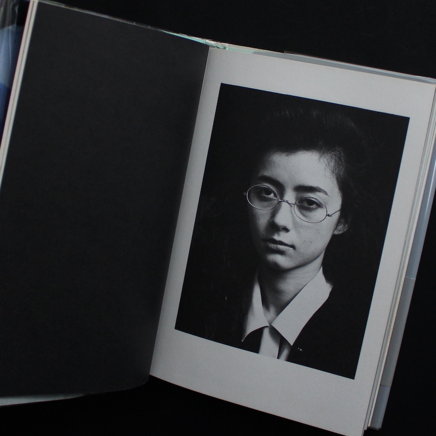 荒木経惟撮影 モデル桐島かれんモノクロアートパネル 写真 大判