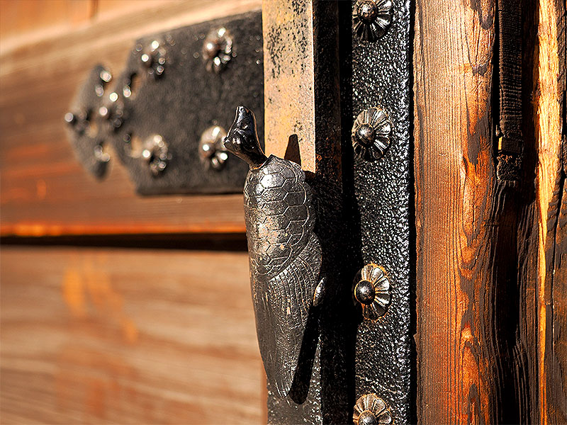 宮大工】宮大工と巡る総本山知恩院、寺院建築・匠の技と究極の美の世界