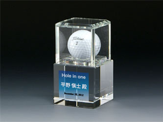 ホールインワン・クリスタルトロフィー Aタイプ（表彰・記念品）