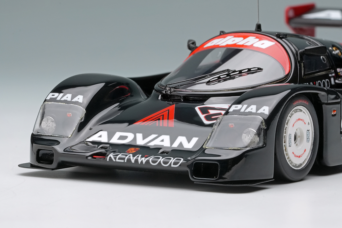 Make Up Co., Ltd. / Porsche 962C 