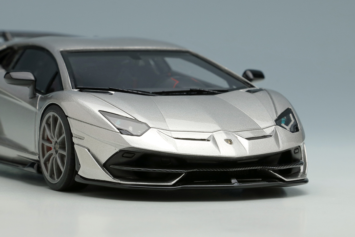 Make Up Co., Ltd. / Lamborghini Aventador SVJ 2018 (Nireo wheel)