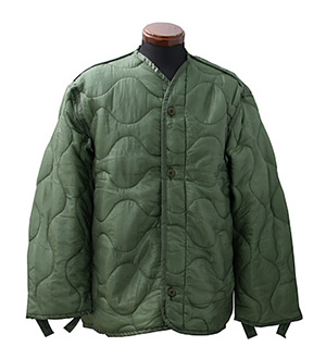 アメリカ陸軍M-65 フィールドジャケットACU デジタル迷彩（ライナー付