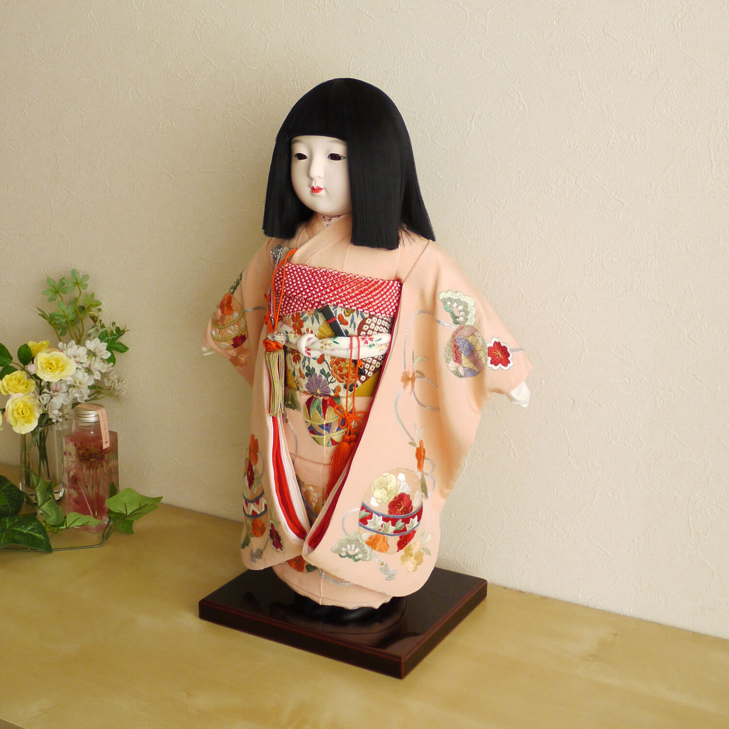 市松人形 薄いピンクの着物 少々難あり eisuiajioka20221026-2.jpg