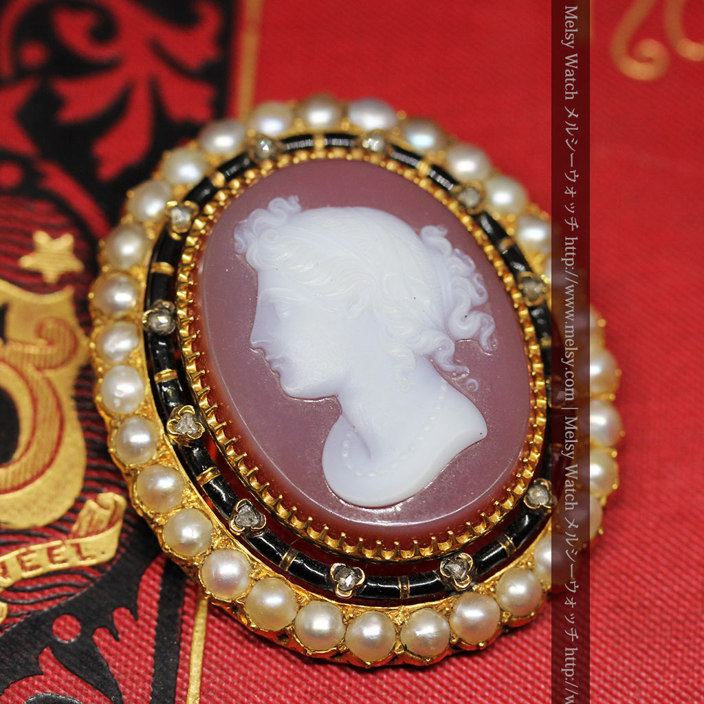 オニキスと18金とp t900カメオブローチ