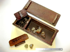 みやざき埋文ミニ知識(カチカチ火起こし火打石！)/宮崎県埋蔵文化財