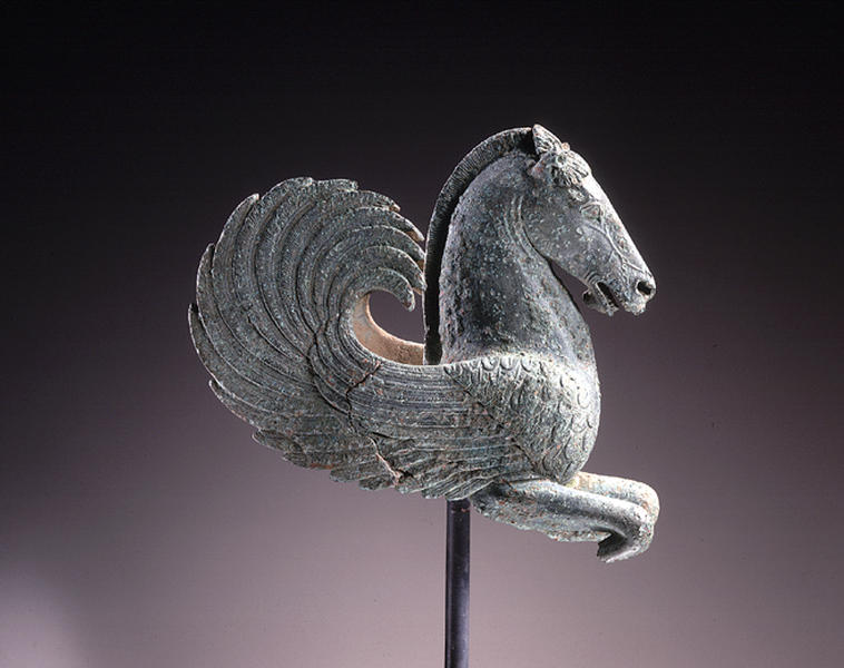 ペガサス形装飾 - MIHO MUSEUM