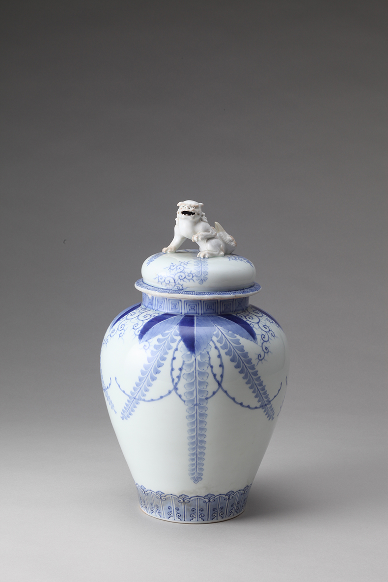 中国美術 明時代 白磁 漳州磁器壺 染付花蝶模様 陶磁器 茶壺 中国美術