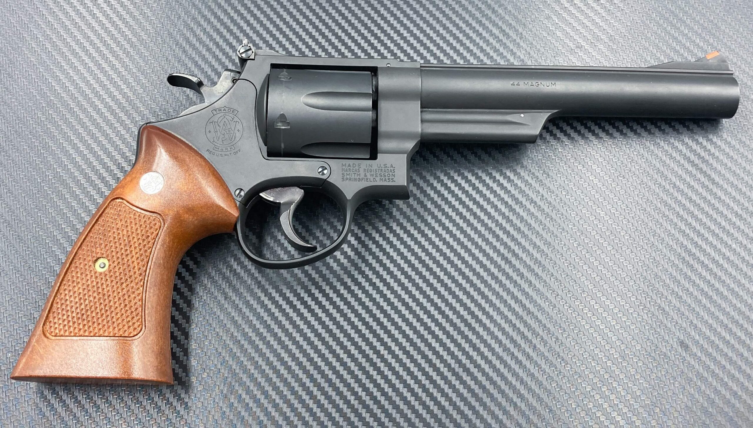 タナカ製 S&W M29をレビュー！最強の44マグナムの座を築いた名銃を