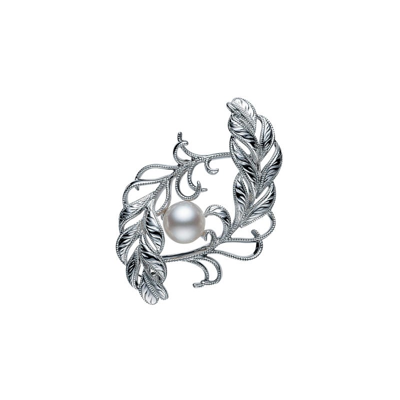 MIKIMOTO 真珠付き葉型ブローチ MIKIMOTO アコヤ真珠 葉型ブローチ