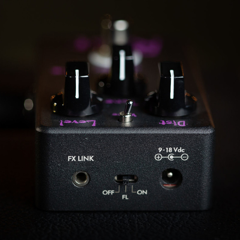 Suhr Riot Black Edition [ディストーション]: エフェクター｜三木楽器