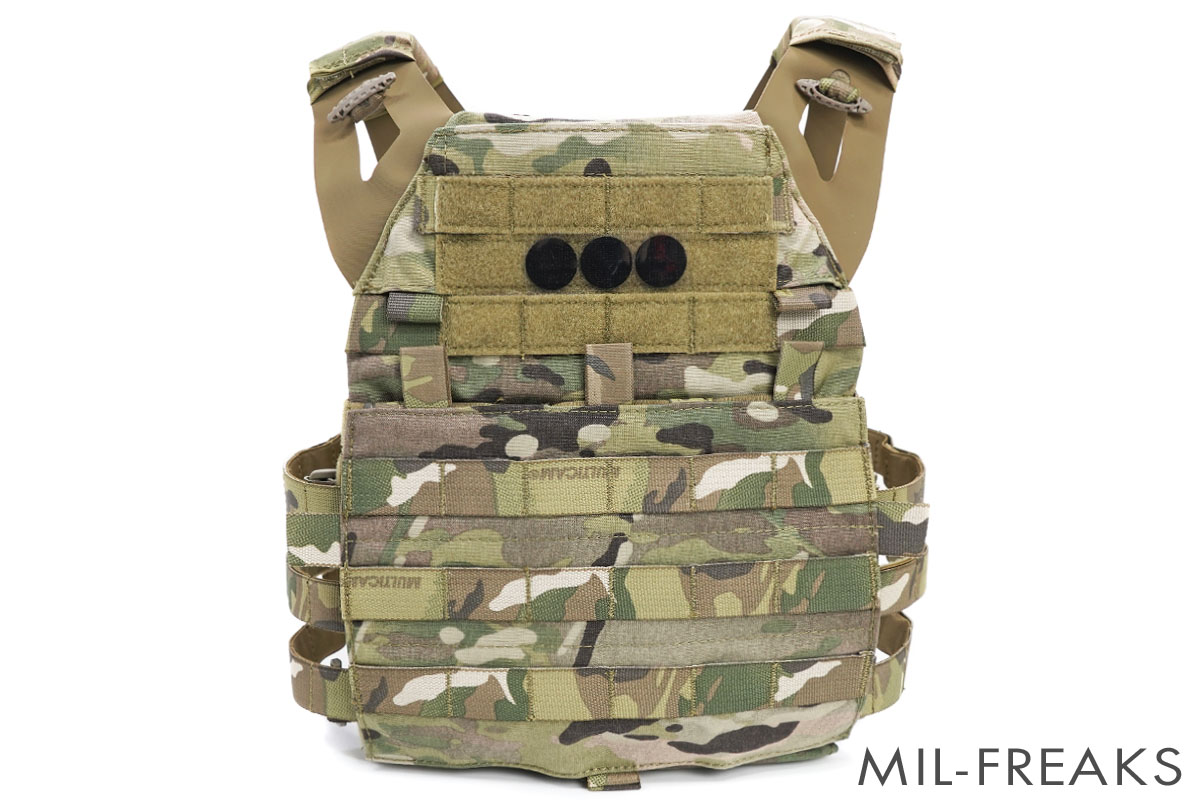 18式防弾ベスト レプリカ 18式防弾ベストのプレート・キャリアはパチ