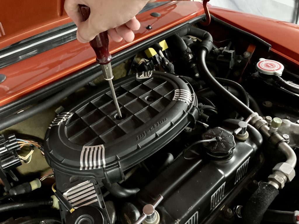 ローバーミニ：インジェクターの調子を見てみる。非分解のパーツなので