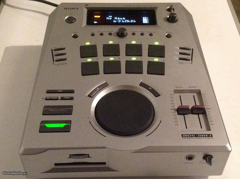 Sony MDS-DRE1 [MiniDisc Wiki]
