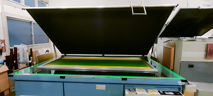 大型シルクスクリーン製版｜受託加工｜スクリーン印刷の総合メーカー