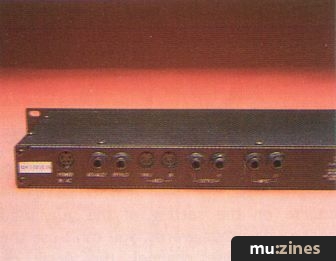 Alesis QuadraVerb 下のケースは付きません。 Alesis QuadraVerb 下の