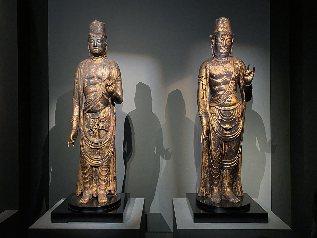 月光菩薩・観音図 】肉筆大型仏画額109×92cm日本画