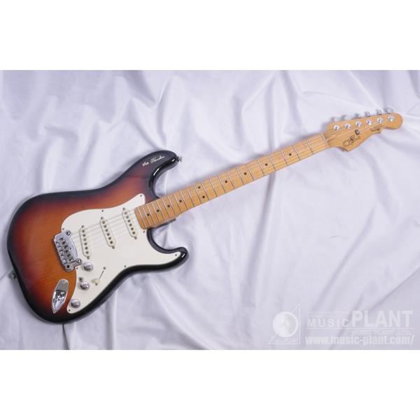 Fender Japan エレキギターST57/ASH TRP中古()売却済みです