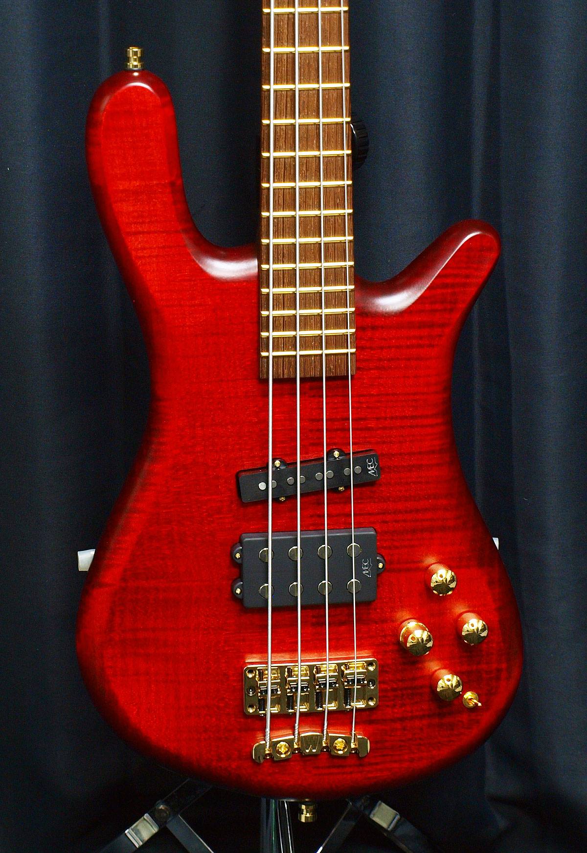 Warwick masterbuiltシリーズ エレキベースStreamer Jazzman 4 W
