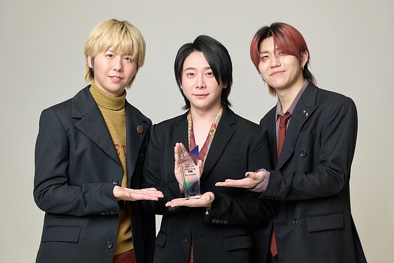 ビルボード 2024年年間Artist 100】Mrs. GREEN APPLEがHot 100に17曲を