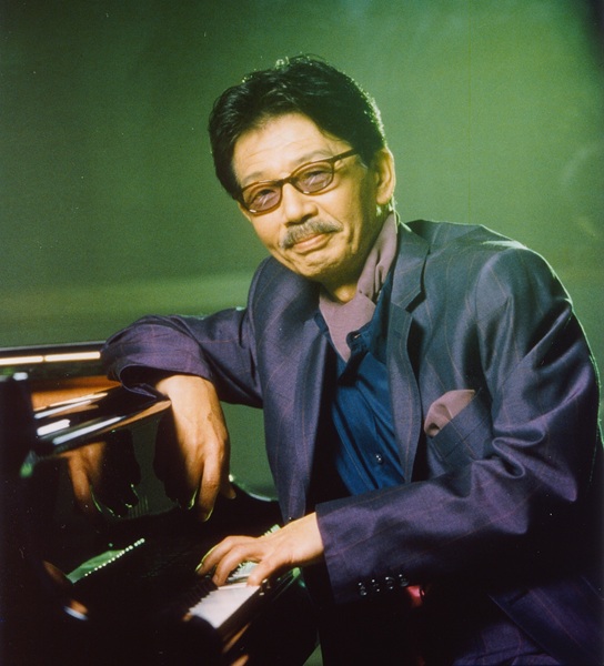 日本が誇るラテン・フュージョンの先駆者、松岡直也の音楽を 共に支え