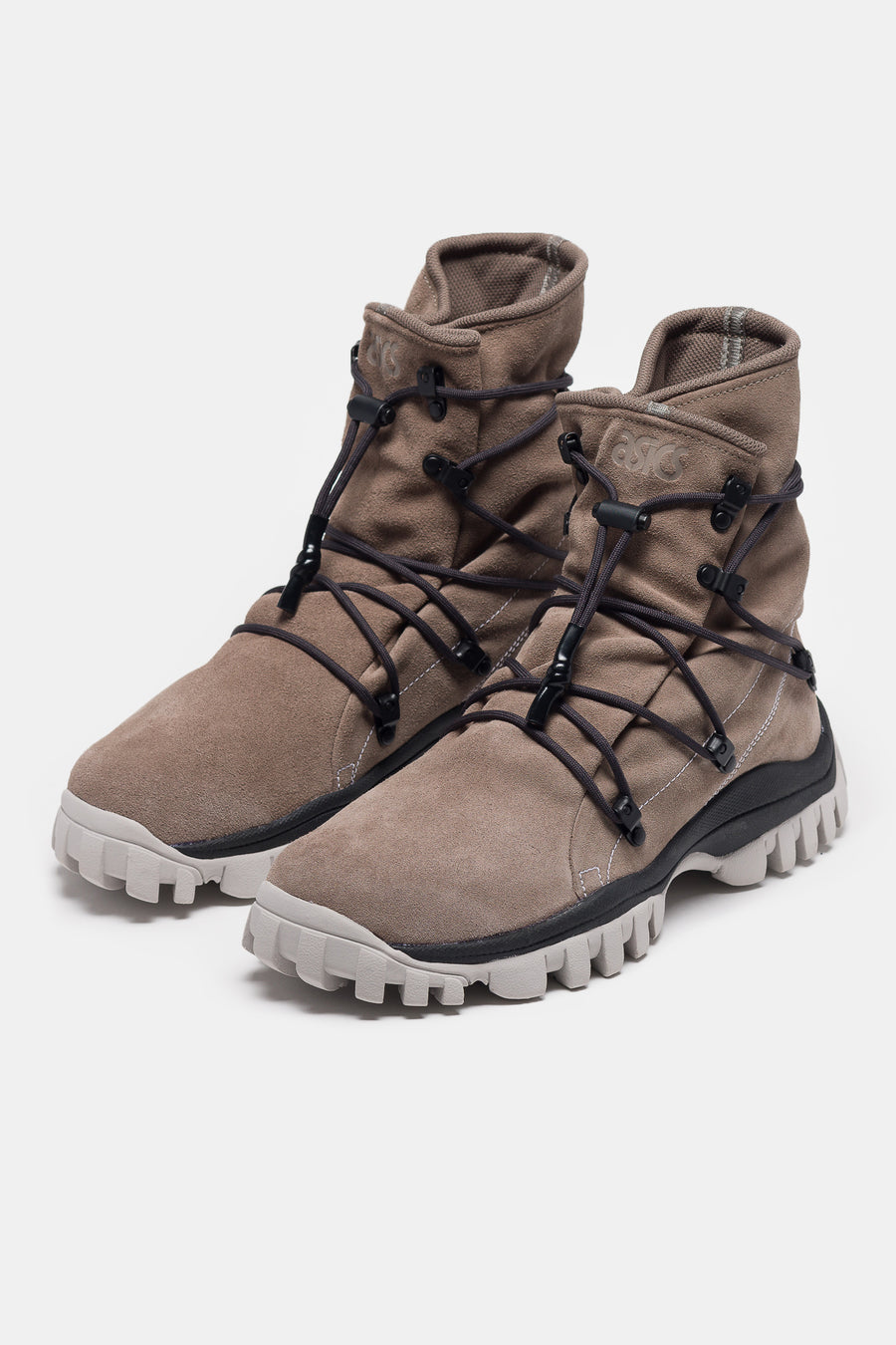 Nonnative Gel-Yetitokyo Hi Sneaker Boot in Walnut/Black