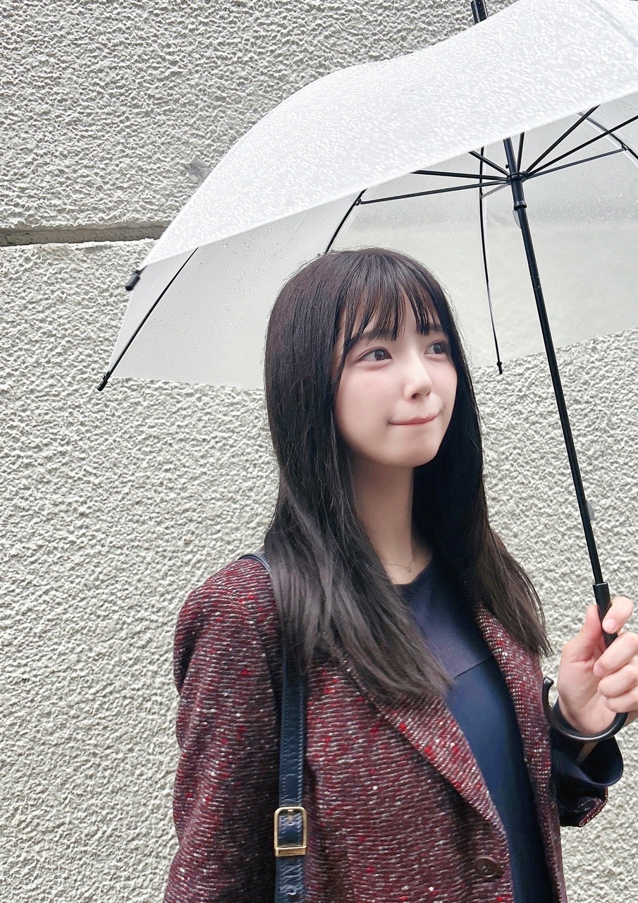 乃木坂46 五百城茉央 アンダーライブ ニット×ロングデニムスカート