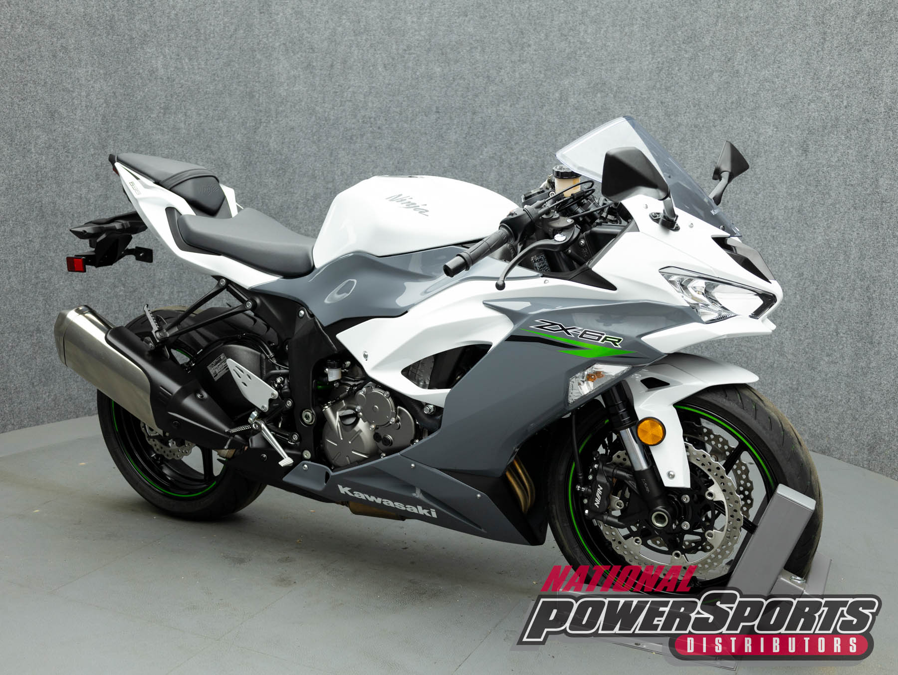 NONNON⑥ Kawasaki Ninja® ZX™-6R | Motorcycle | Sporty & Versatile