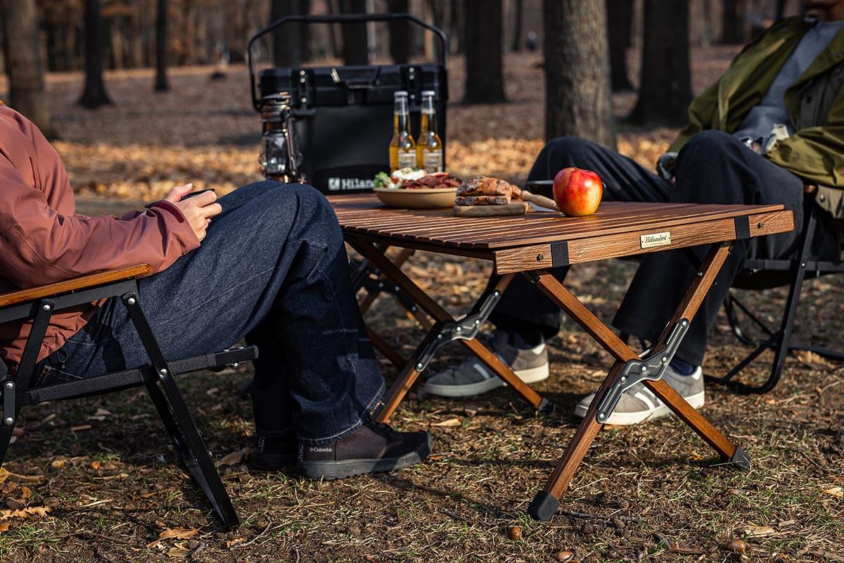 アウトドアテーブル ハイランダー ウッドロールトップテーブルLIGHT