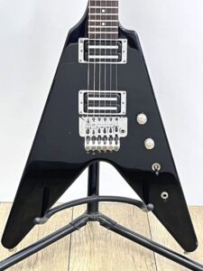 FERNANDES フライングVモデル！BSV-90（中古）の紹介！ | スタッフ