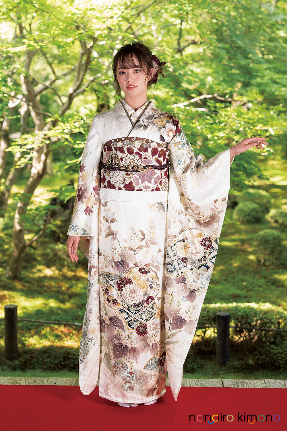 ナナイロキモノWEBショップ / 振袖フルセット｜白色・古典花模様 F200