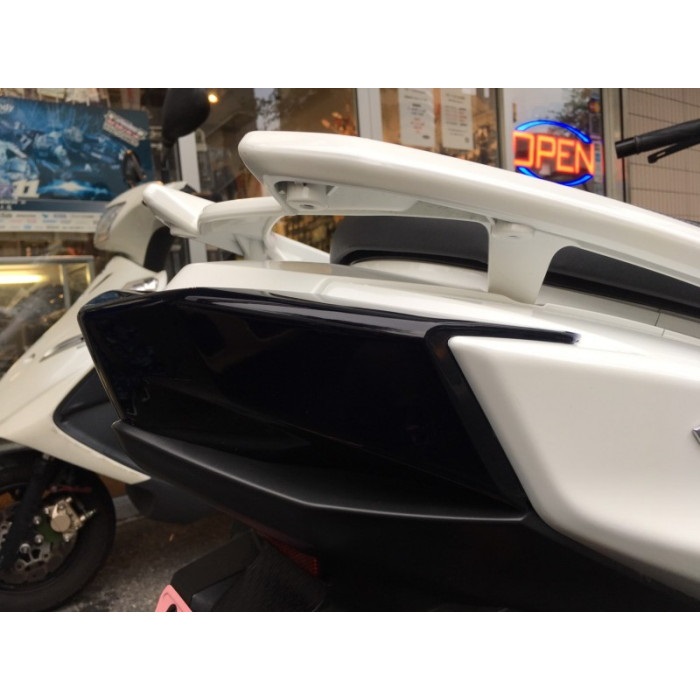 テールライトカバー【スモーク】シグナスX【4型】｜汎用テールランプ