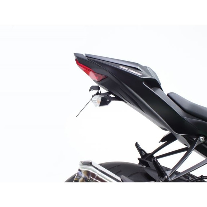 フェンダーレスキット ブラック [LEDナンバー灯付き] ZX-6R 19-25
