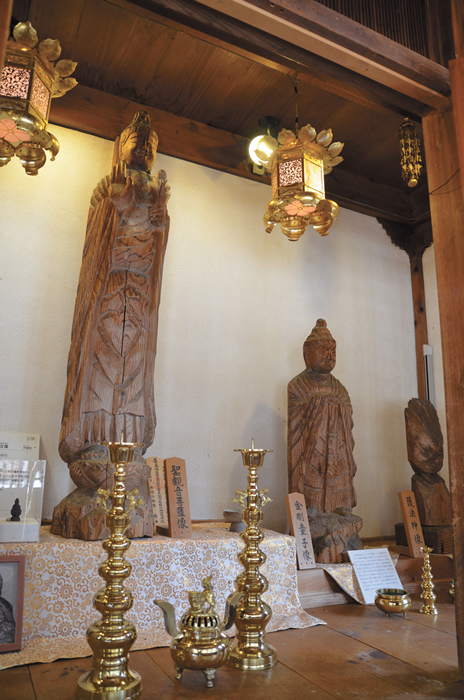 栃尾観音堂 （天川村） 堂守が守り続ける円空仏 人を魅了するほほ笑み