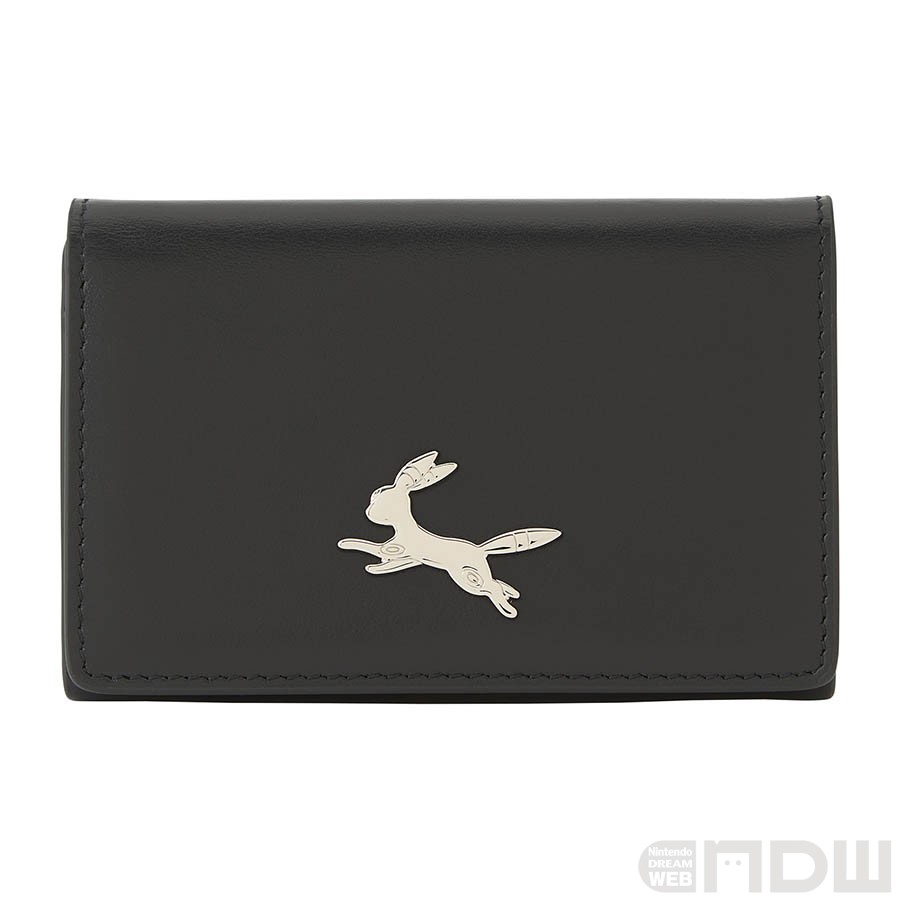 ピカチュウ、メタモン、ブラッキーがデザインされたレザーグッズが、25