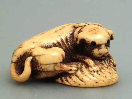 ニュースレター Vol.8「戌・犬・いぬ」－根付専門店「提物屋」SAGEMONOYA