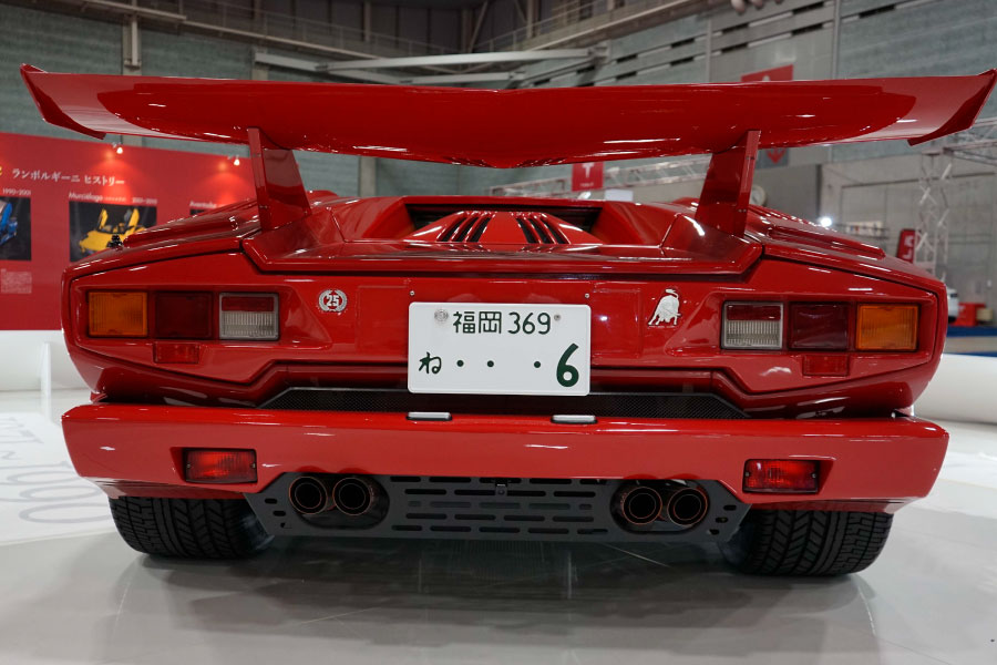 Lamborghini Countach 25th Anniversary | Showroom | ニューガイア