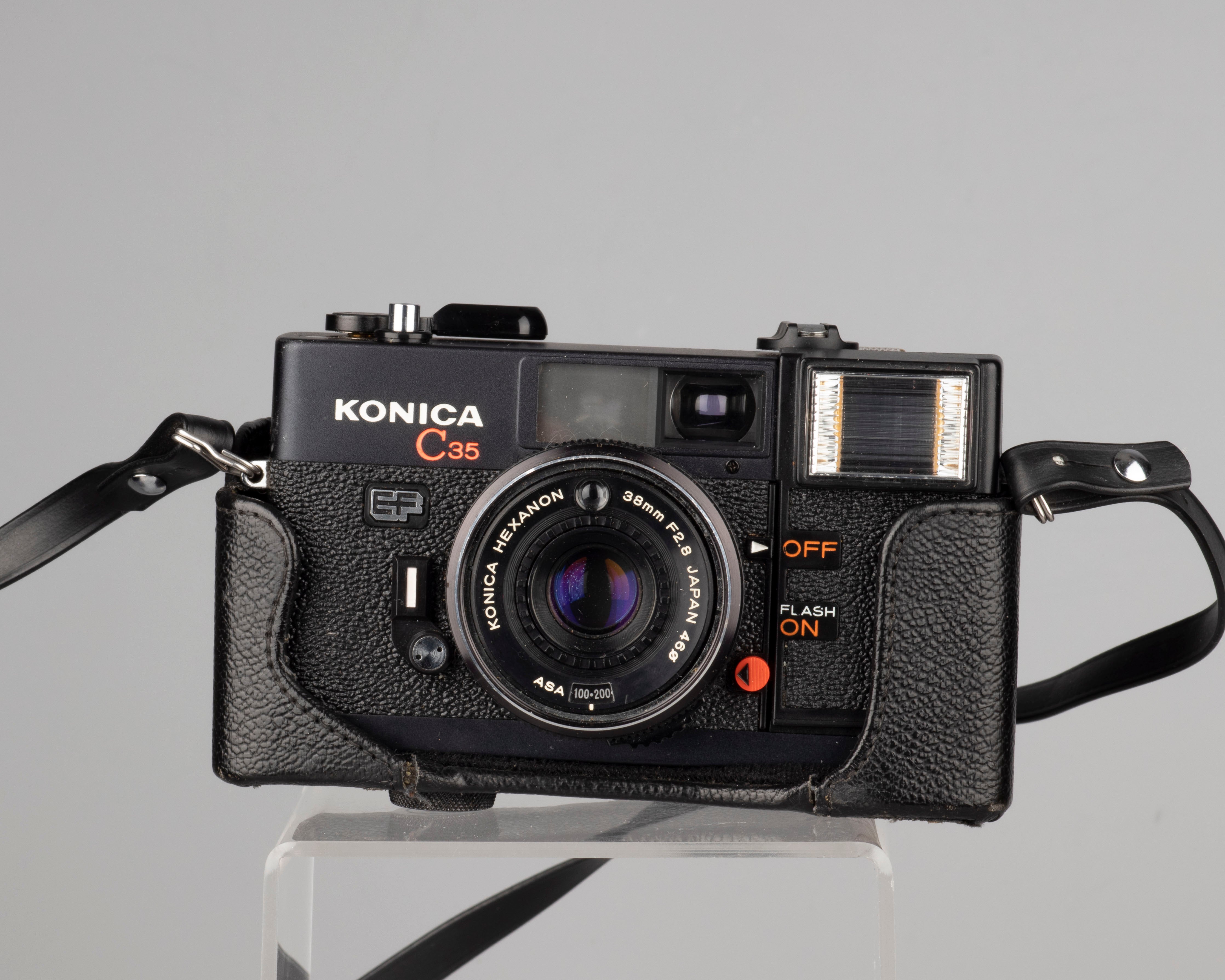 Konica C35 EF 35mm film camera w/original ever-ready case (serial