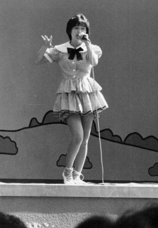 酒井法子 当時の記事 スナップ写真 切り抜き 多数！ 酒井法子 当時の