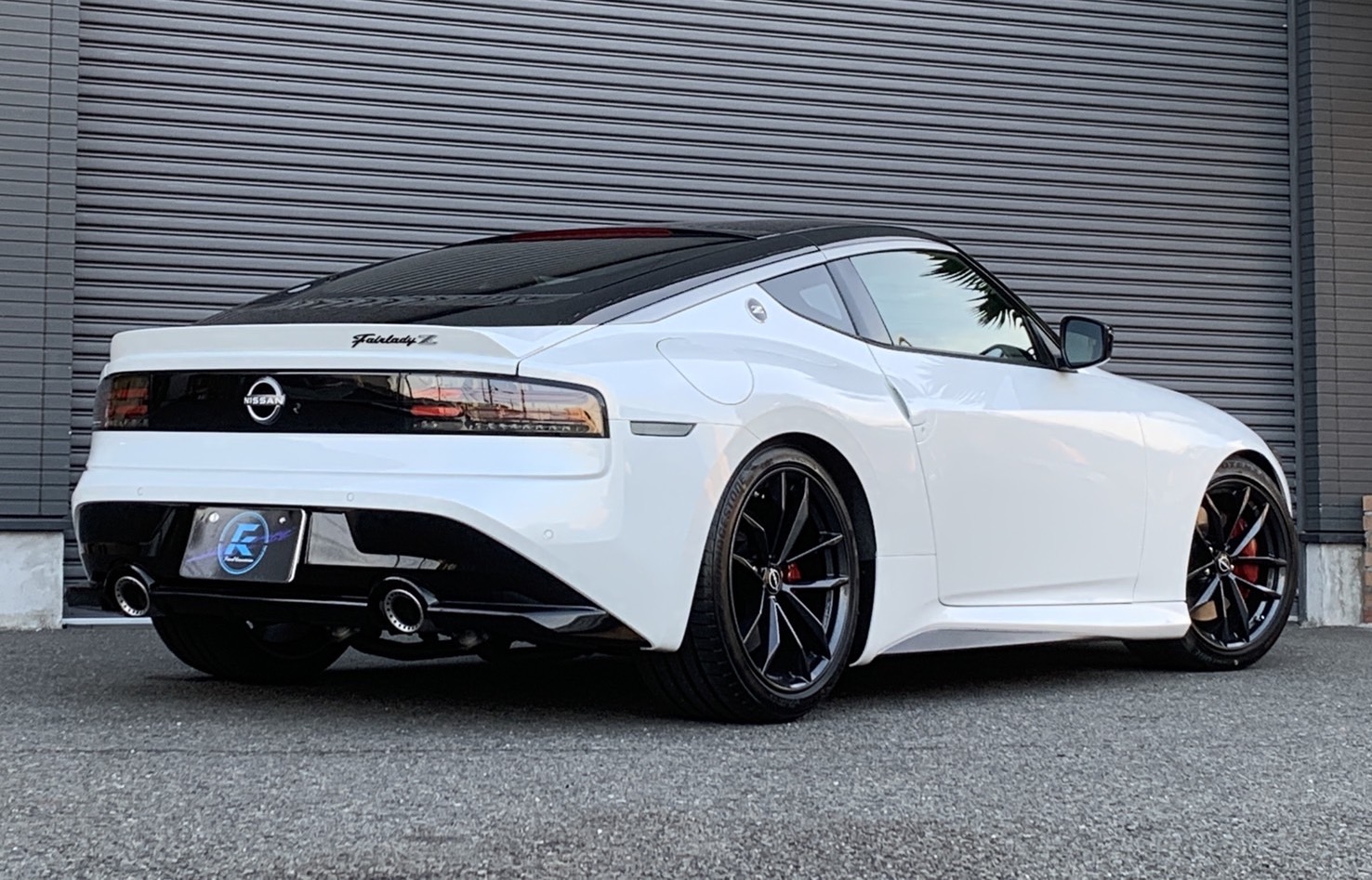 コンベンション 2024 左向き コンベンション 2024 左向き