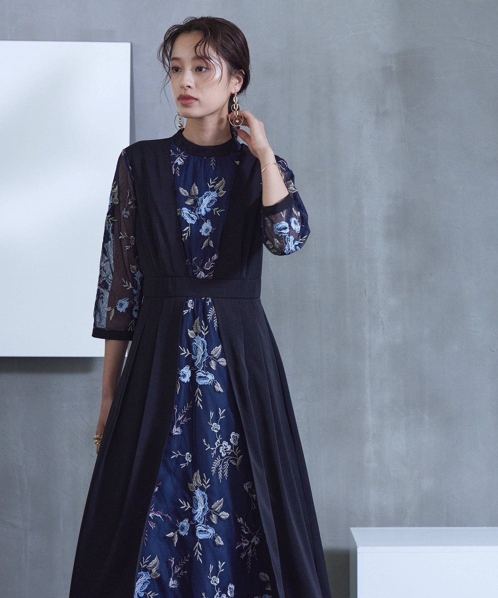 結婚式・パーティー・オケージョンドレス】スタンドカラーフロント刺繍