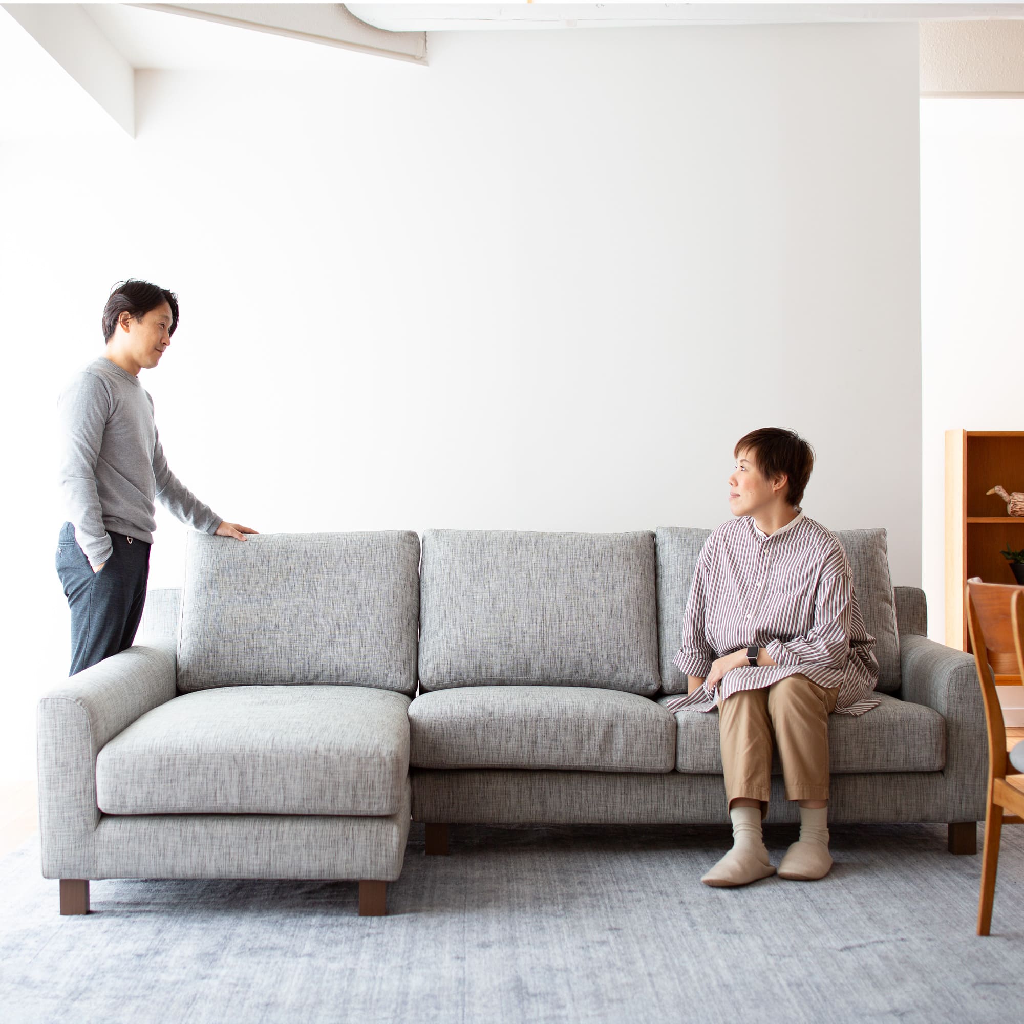 NewSugar Hi-Back Modern スモール3人掛けカウチソファセット」 製品