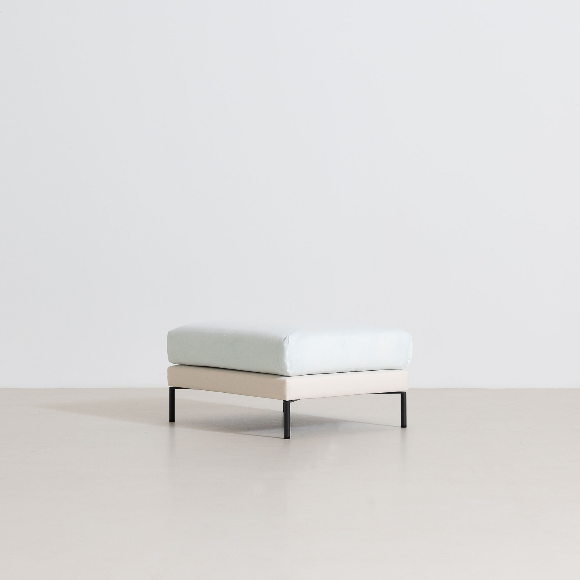 Animato オットマン」 製品詳細ページ | 国産ソファブランド NOYES