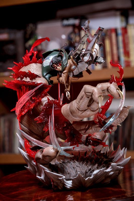 フィギュア専門店 -ソダチトイズ / Kitsune Statue 進撃の巨人